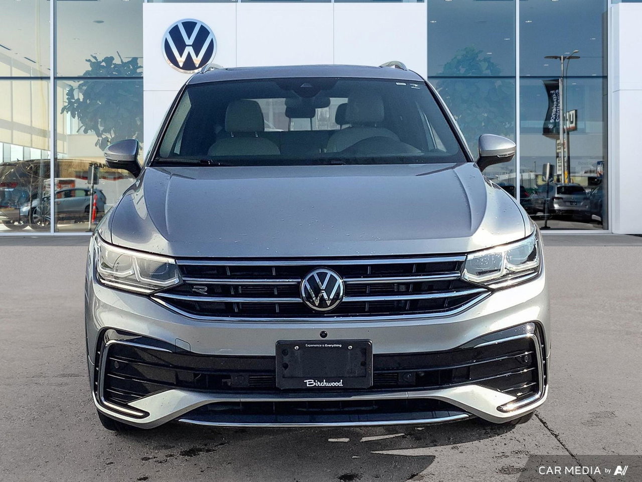 2022 Volkswagen Tiguan Highline R-Line