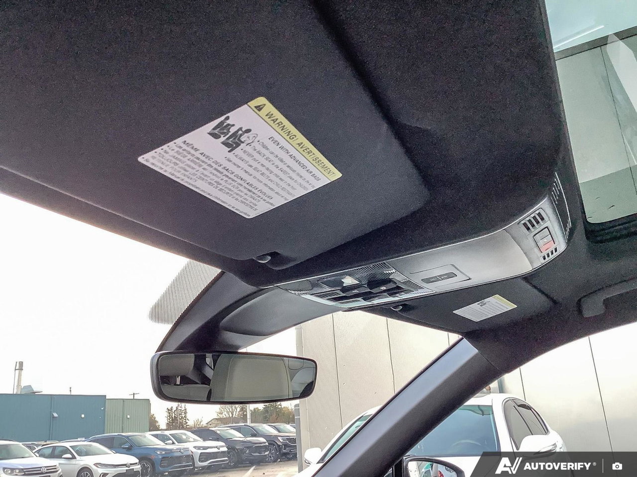 2022 Volkswagen Tiguan Highline R-Line AWD | Lease Return