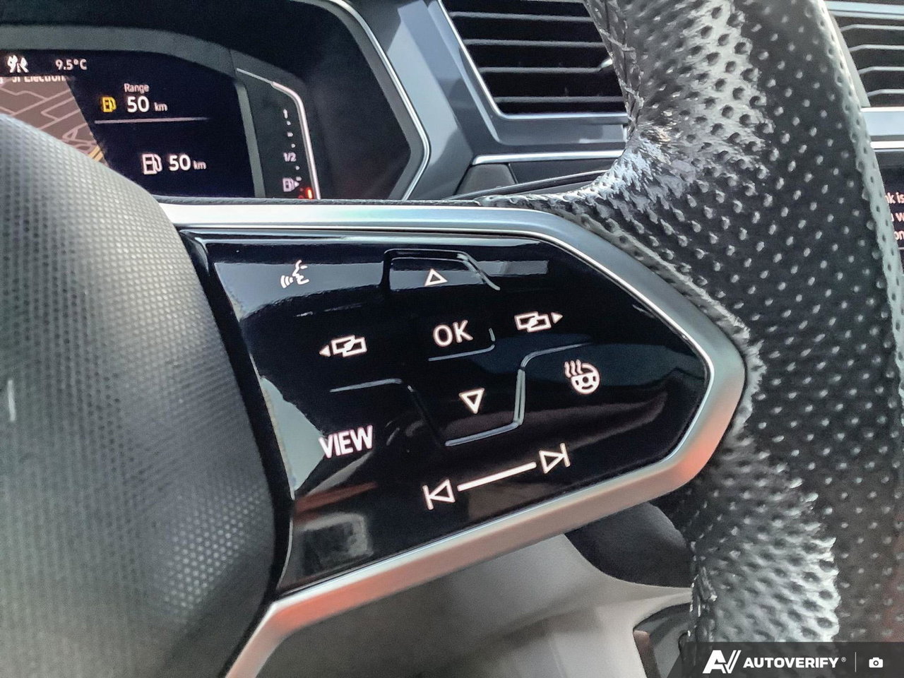 2022 Volkswagen Tiguan Highline R-Line AWD | Lease Return