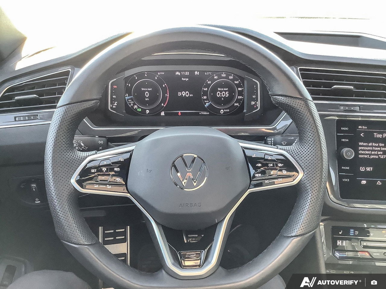 2022 Volkswagen Tiguan Highline R-Line | One Owner | Local Vehicle | No Accidents