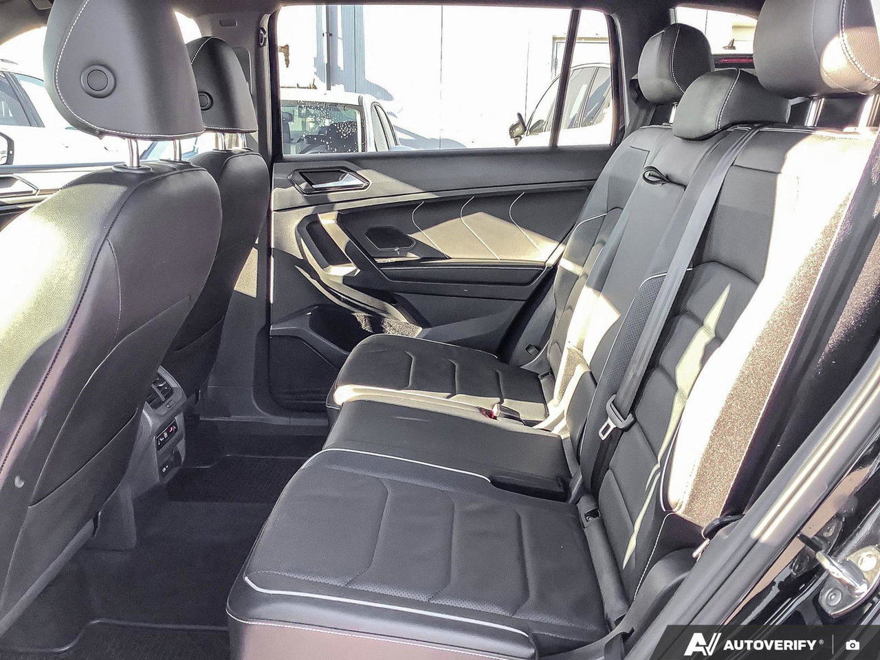 2022 Volkswagen Tiguan Highline R-Line | One Owner | Local Vehicle | No Accidents