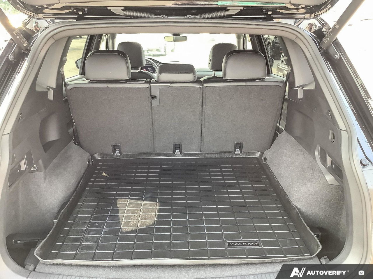 2023 Volkswagen Tiguan Comfortline R-Line Black Edition