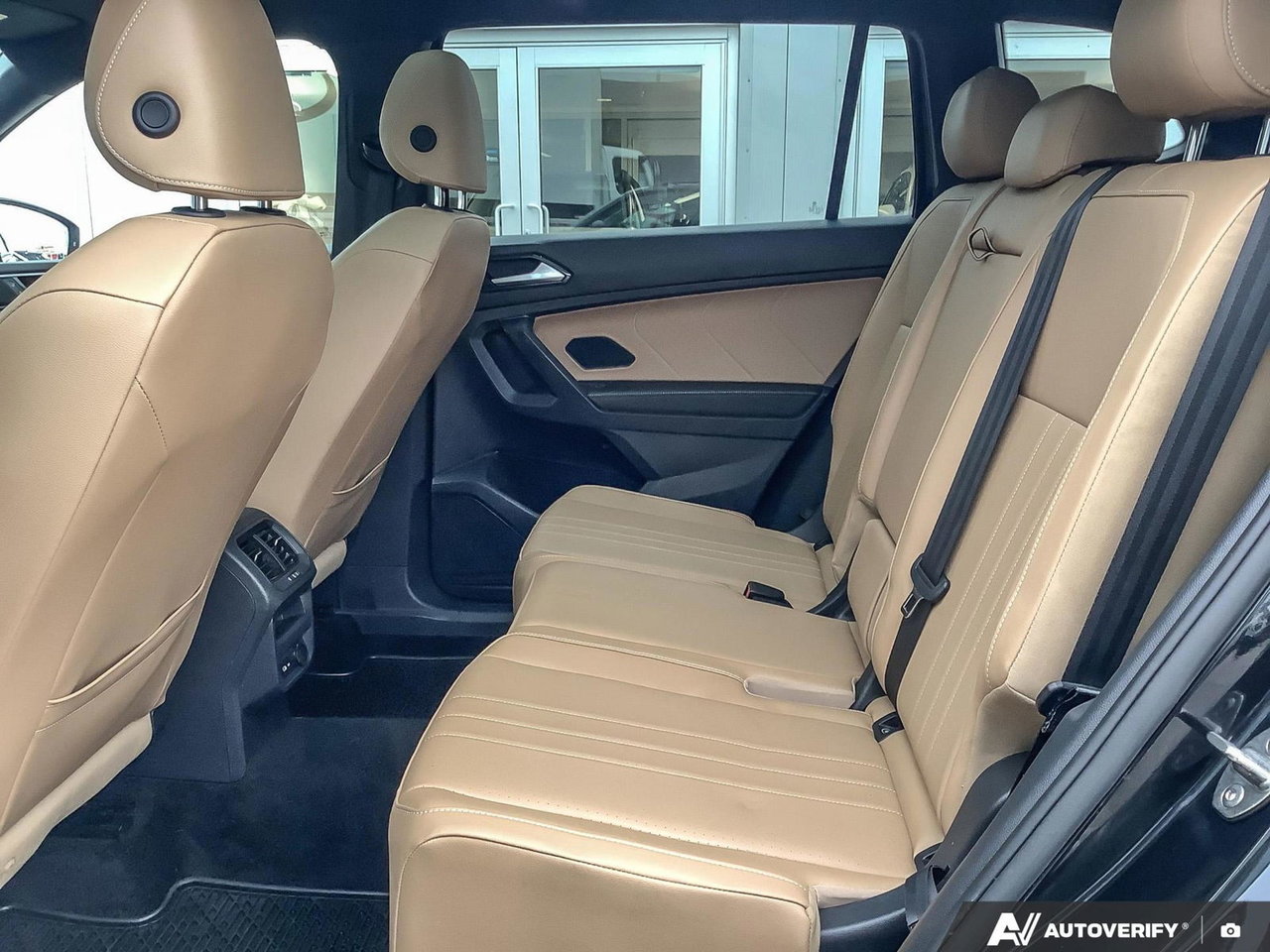 2023 Volkswagen Tiguan Comfortline R-Line Black Edition