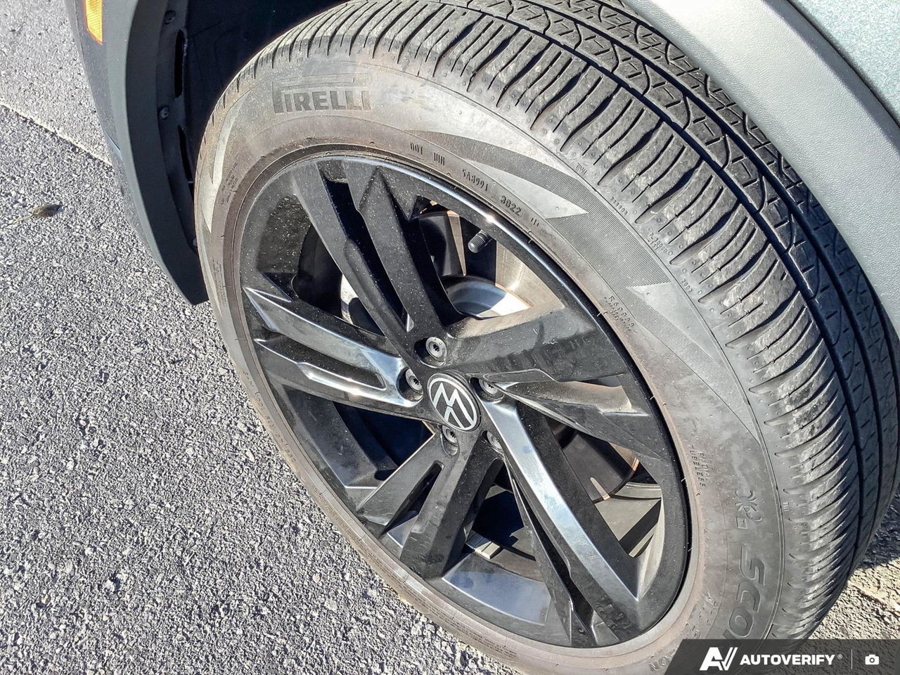 2023 Volkswagen Tiguan Comfortline R-Line Black Edition