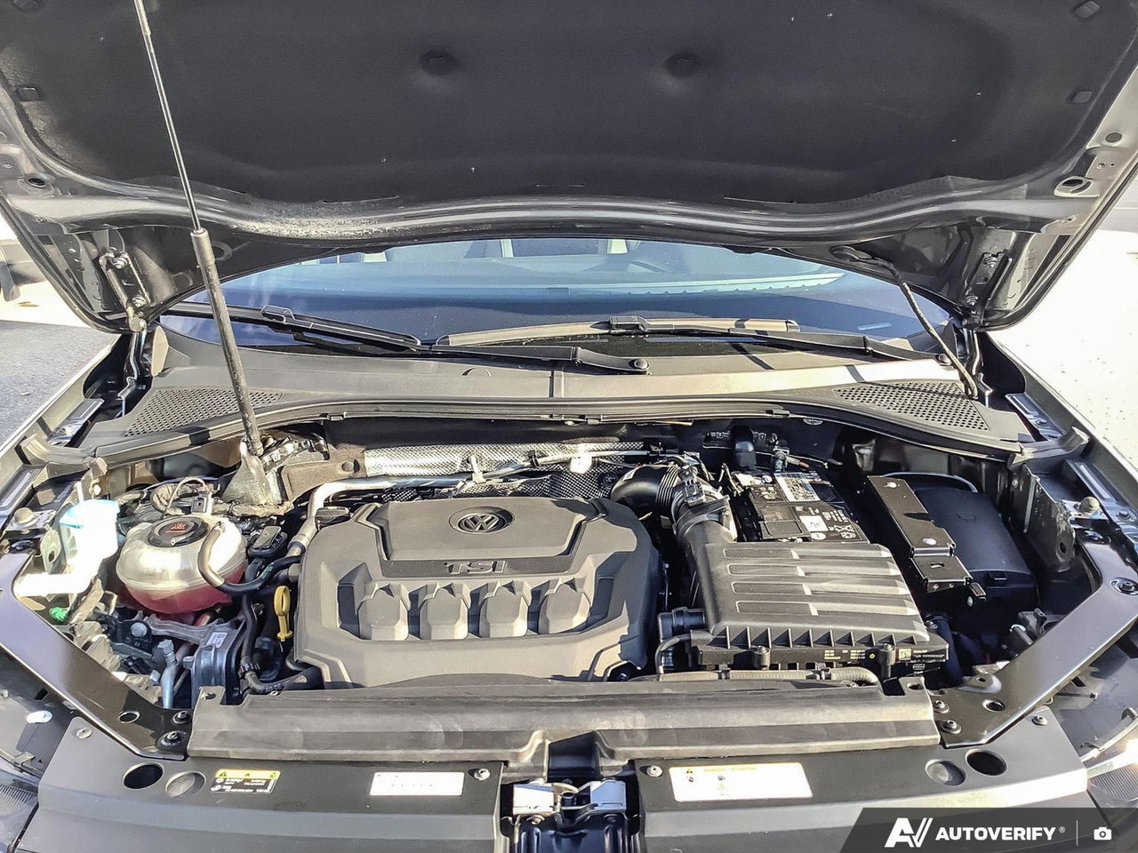 2023 Volkswagen Tiguan Comfortline R-Line Black Edition