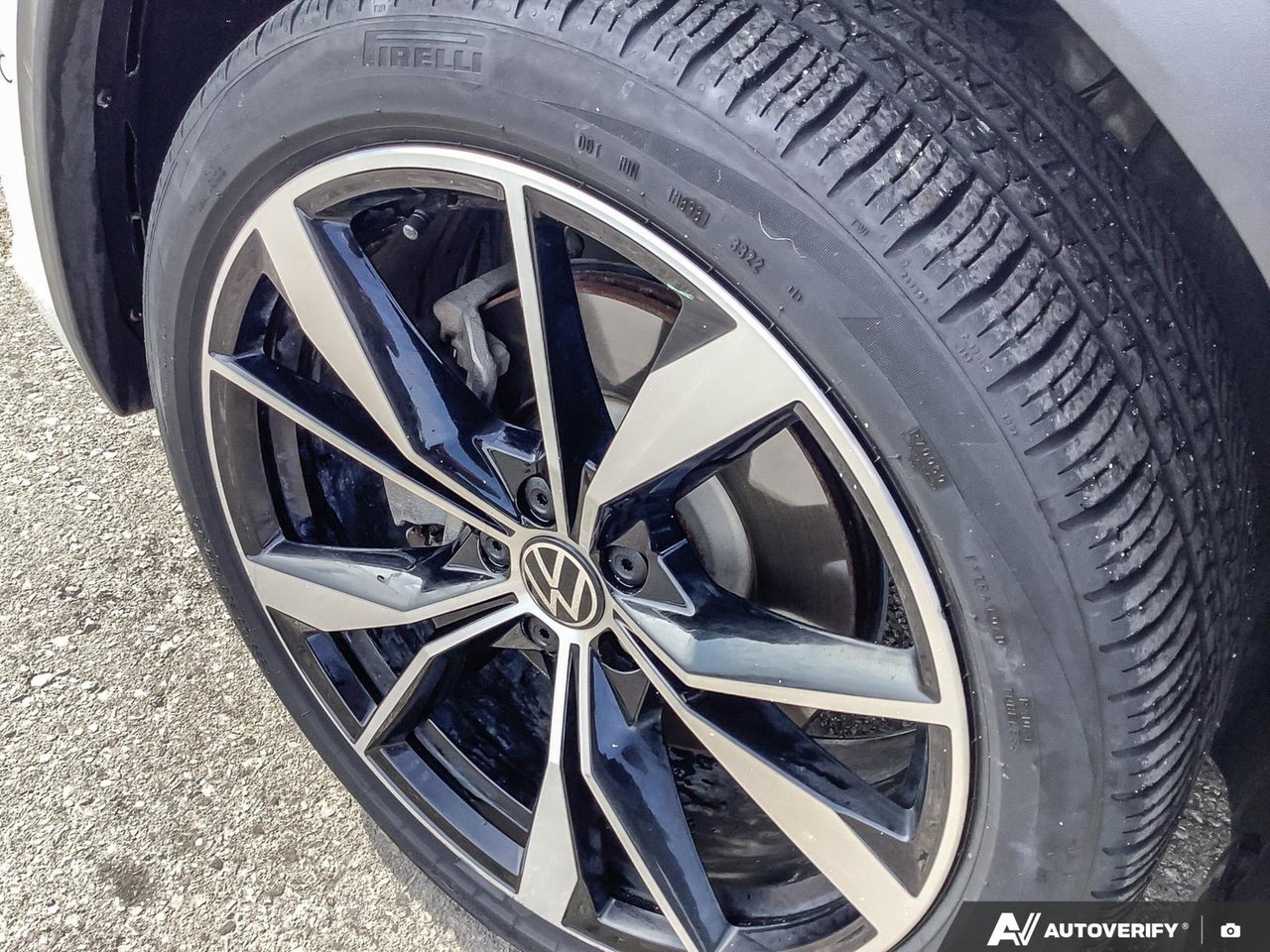 2023 Volkswagen Tiguan Highline R-Line