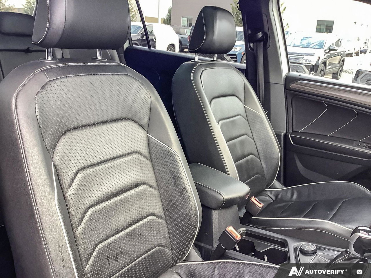 2023 Volkswagen Tiguan Highline R-Line