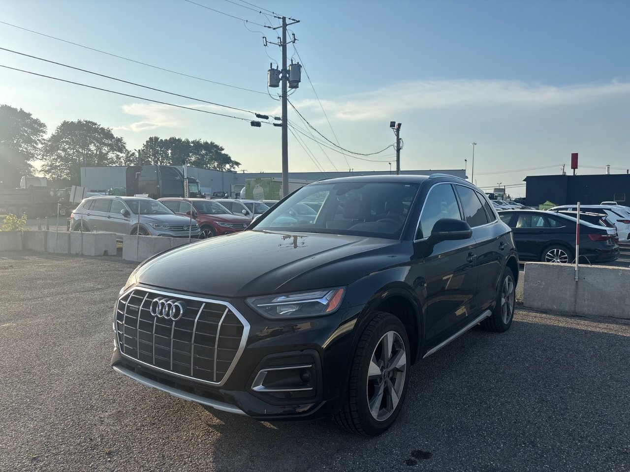 Audi Q5 Komfort INTERIEUR DE CUIR SIEGES ELECTRIQUE 2021 JAMAIS ACCIDENTÉ
