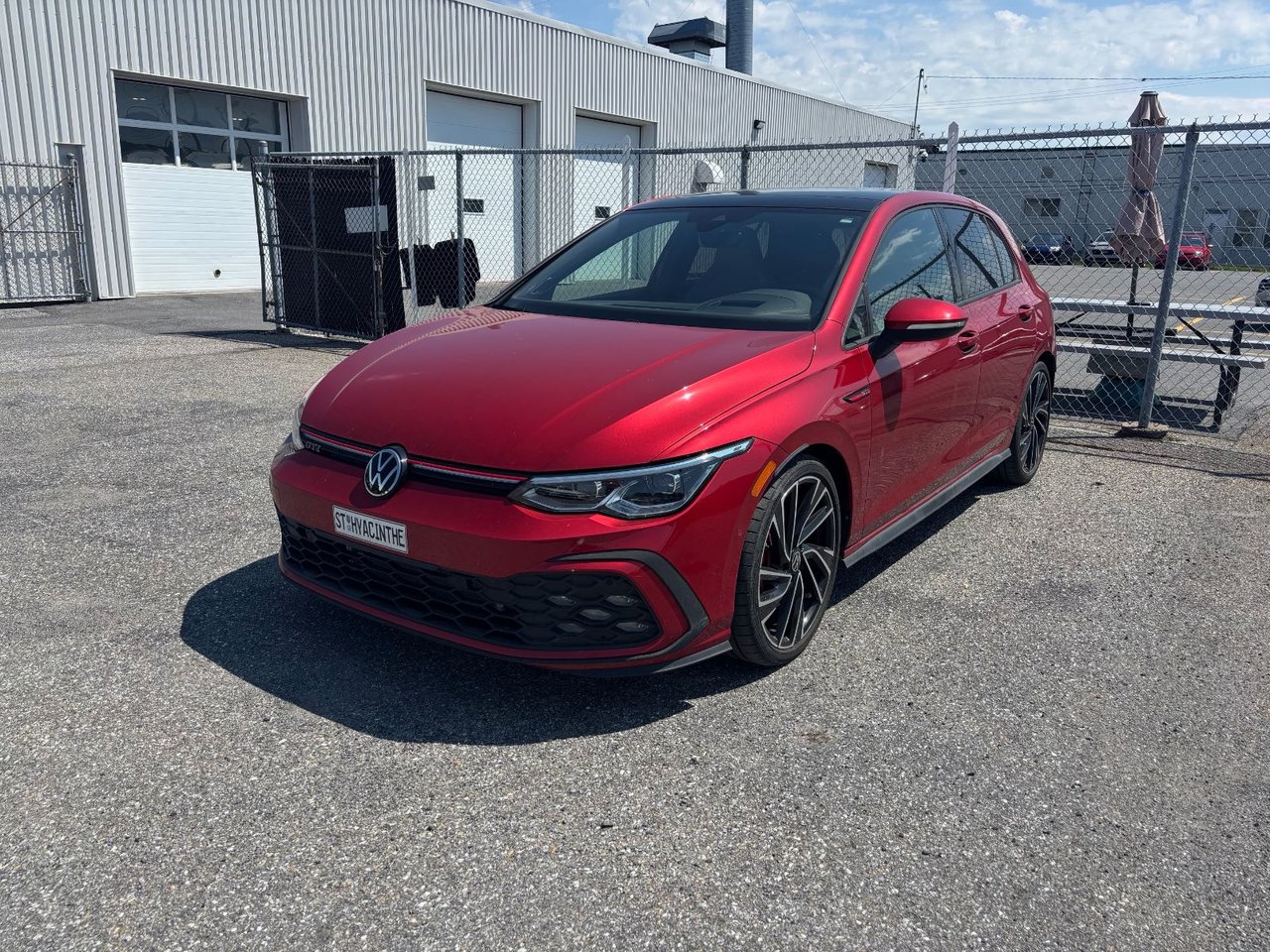 Volkswagen Golf GTI Performance INTERIEUR DE CUIR TOIT OUVRANT 2024 JAMAIS ACCIDENTÉ