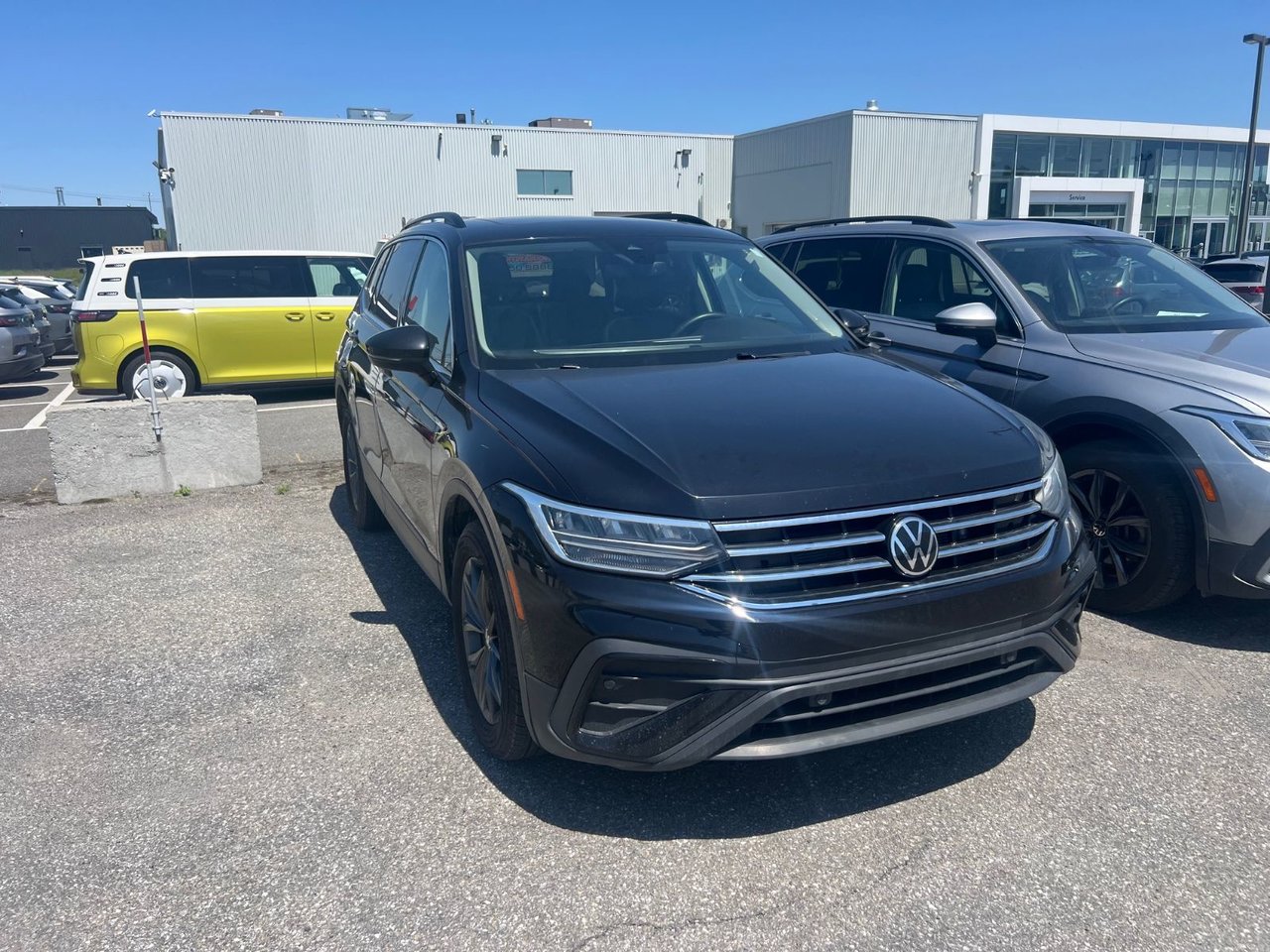 Volkswagen Tiguan Comfortline TOIT PANORAMIQUE CARPLAY 2022 AUSSI BAS QUE 4.69%
