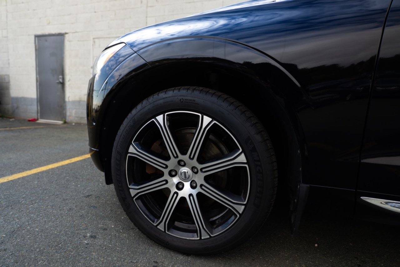 2021 Volvo XC60 Inscription-1