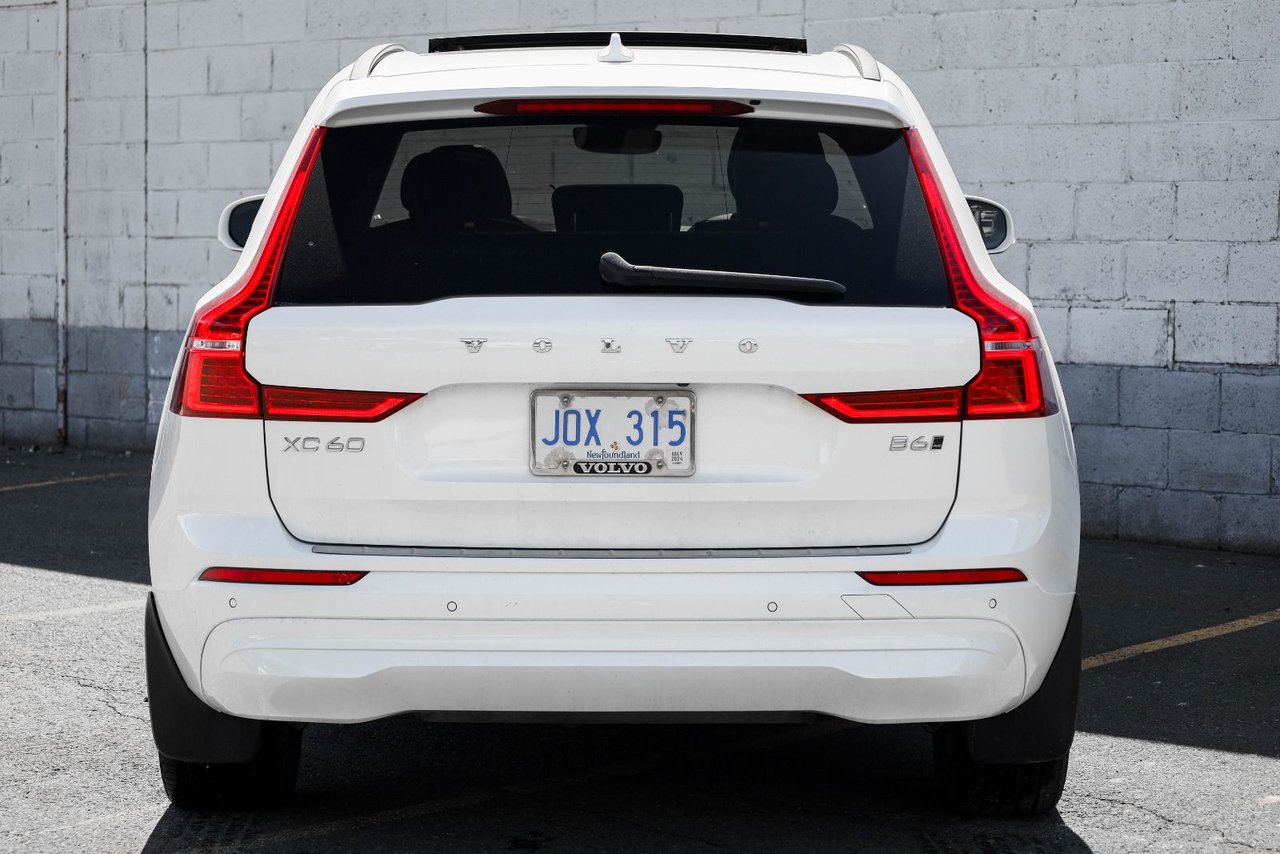 2022 Volvo XC60 Momentum-7