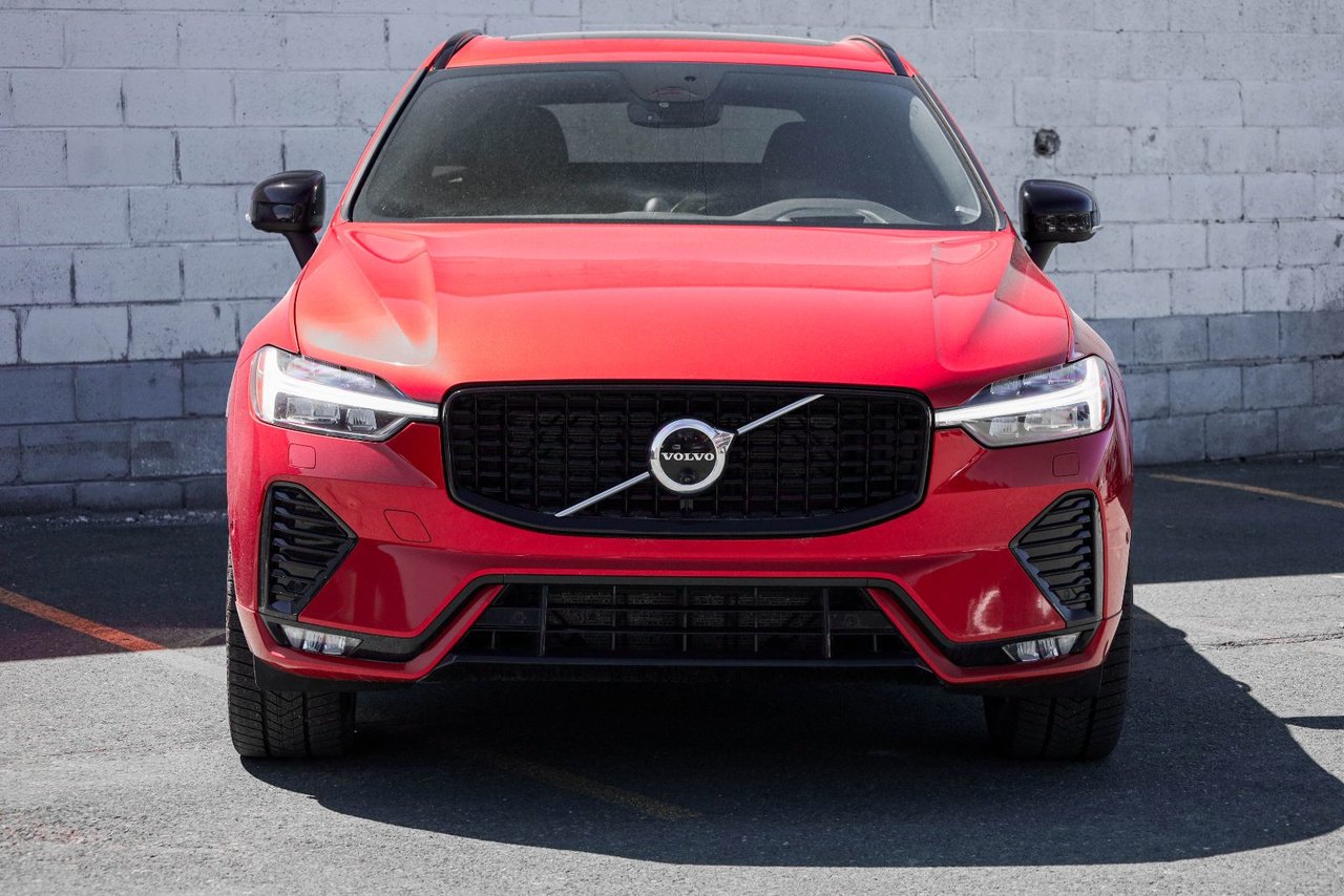 2022 Volvo XC60 R-Design-4