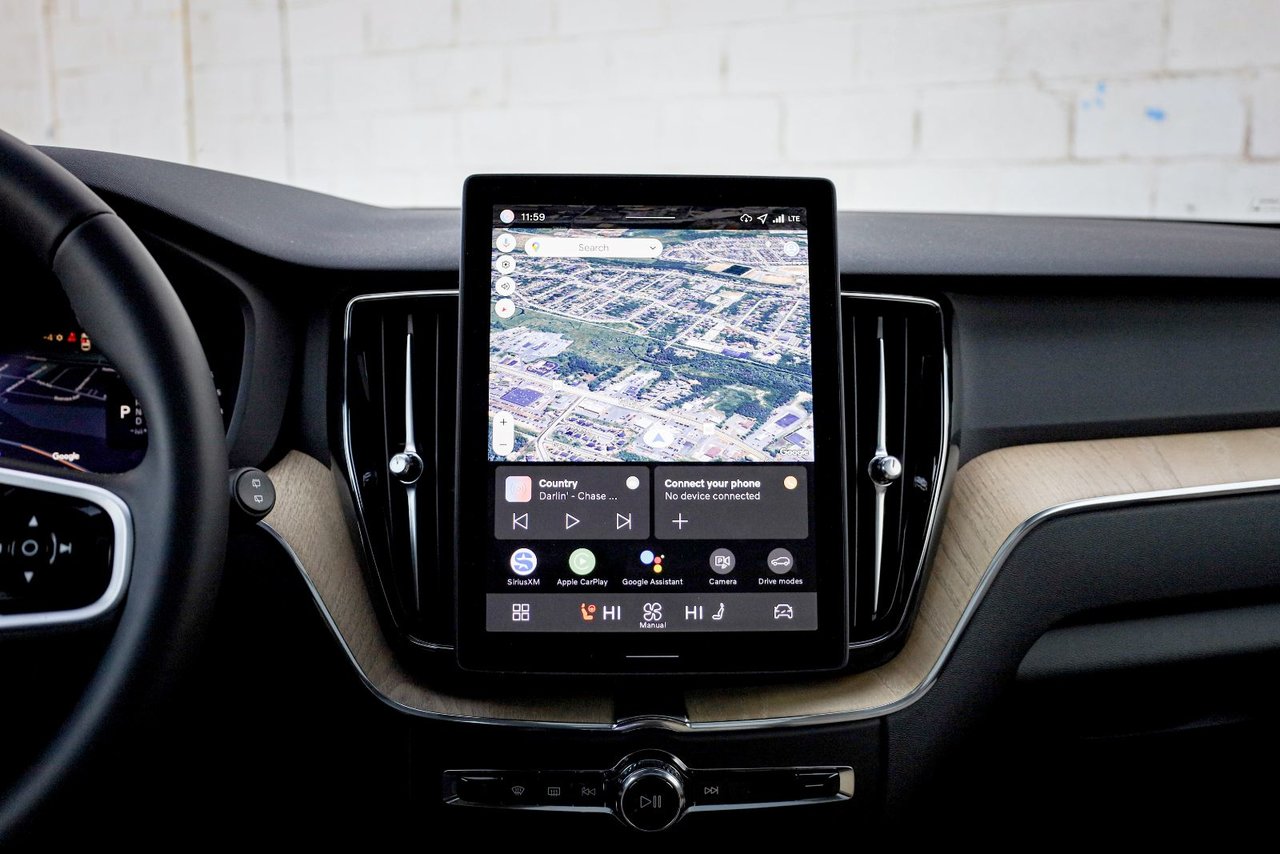 2026 Volvo XC60 Core-15