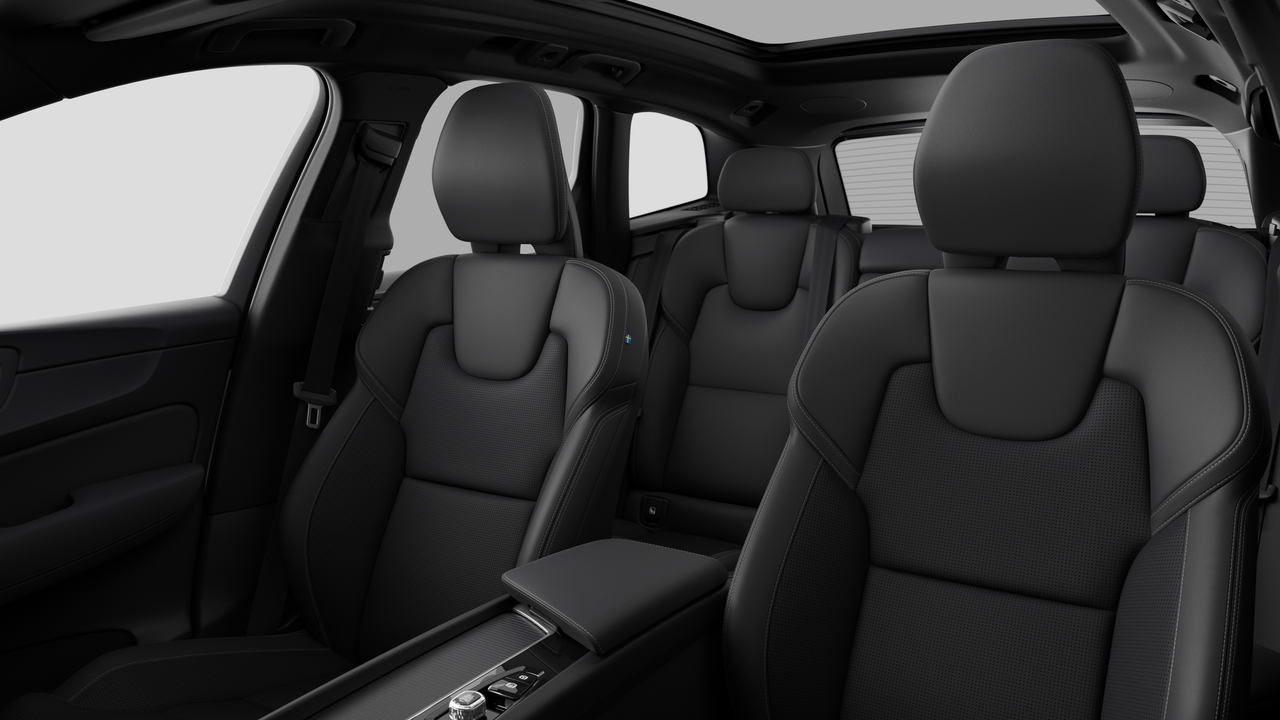 2027 Volvo XC60 Ultra Black Edition-11