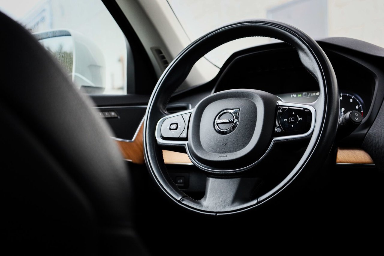 2022 Volvo XC90 Momentum-19