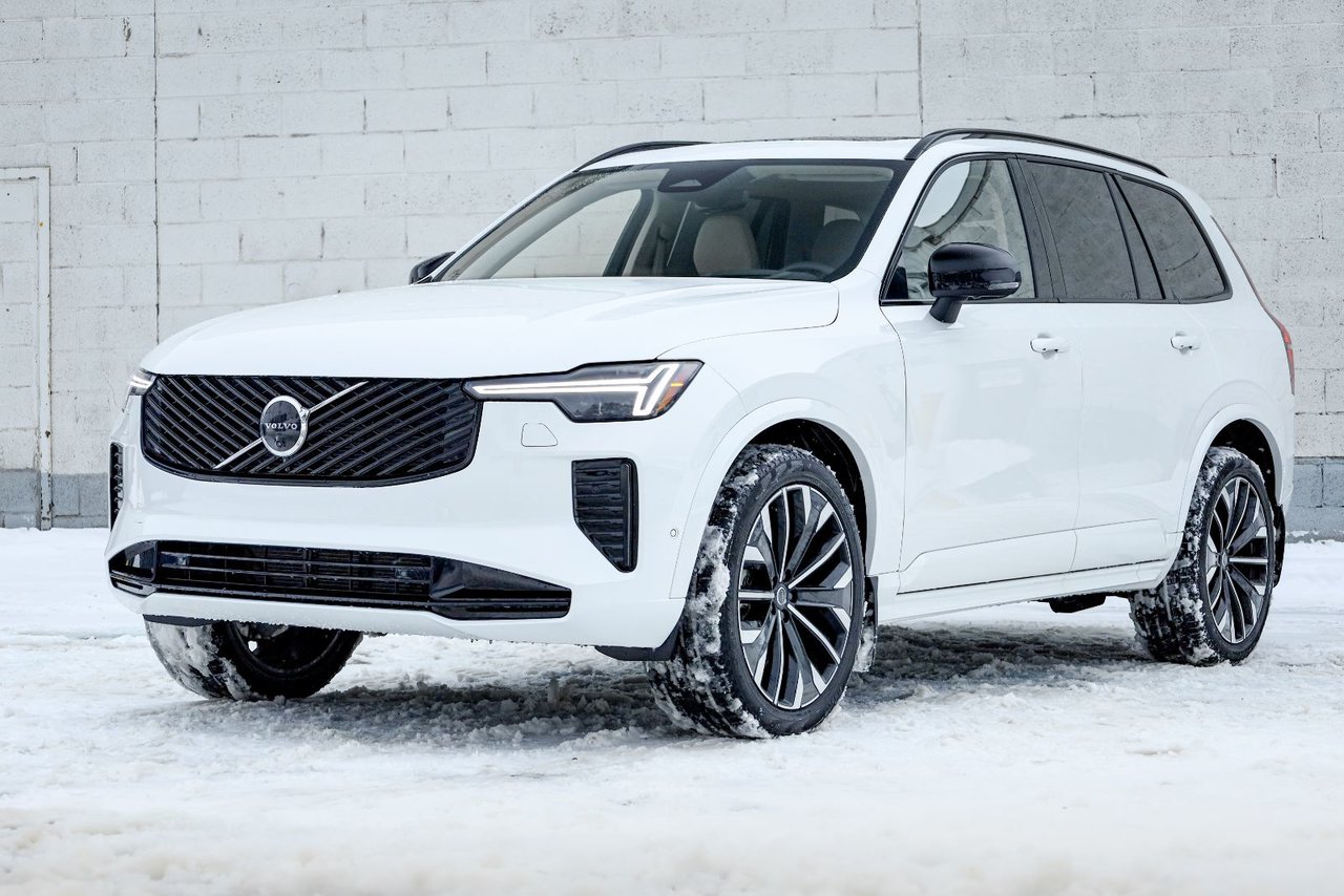 2026 Volvo XC90 Ultra 7-Seater (Dark Theme)-5