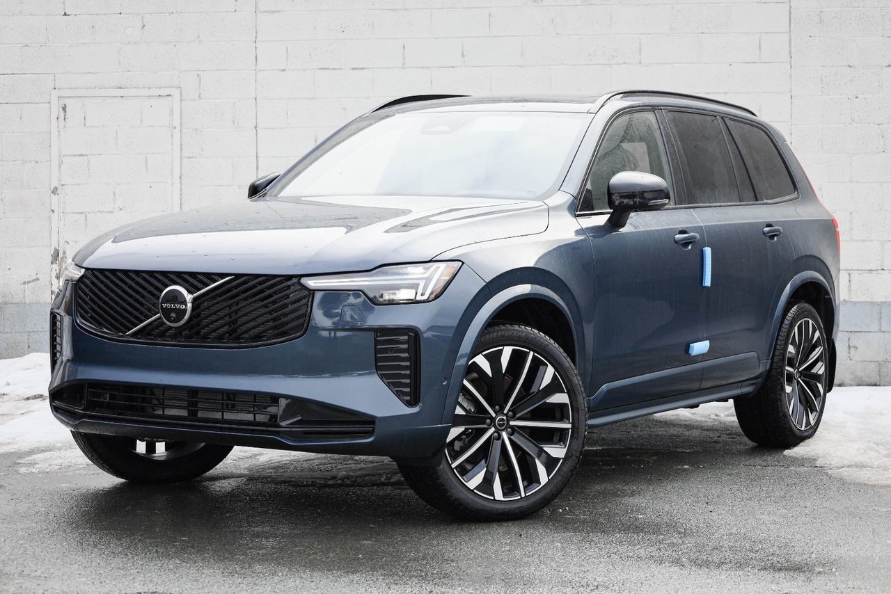 2026 Volvo XC90 Ultra 7-Seater (Dark Theme)-2