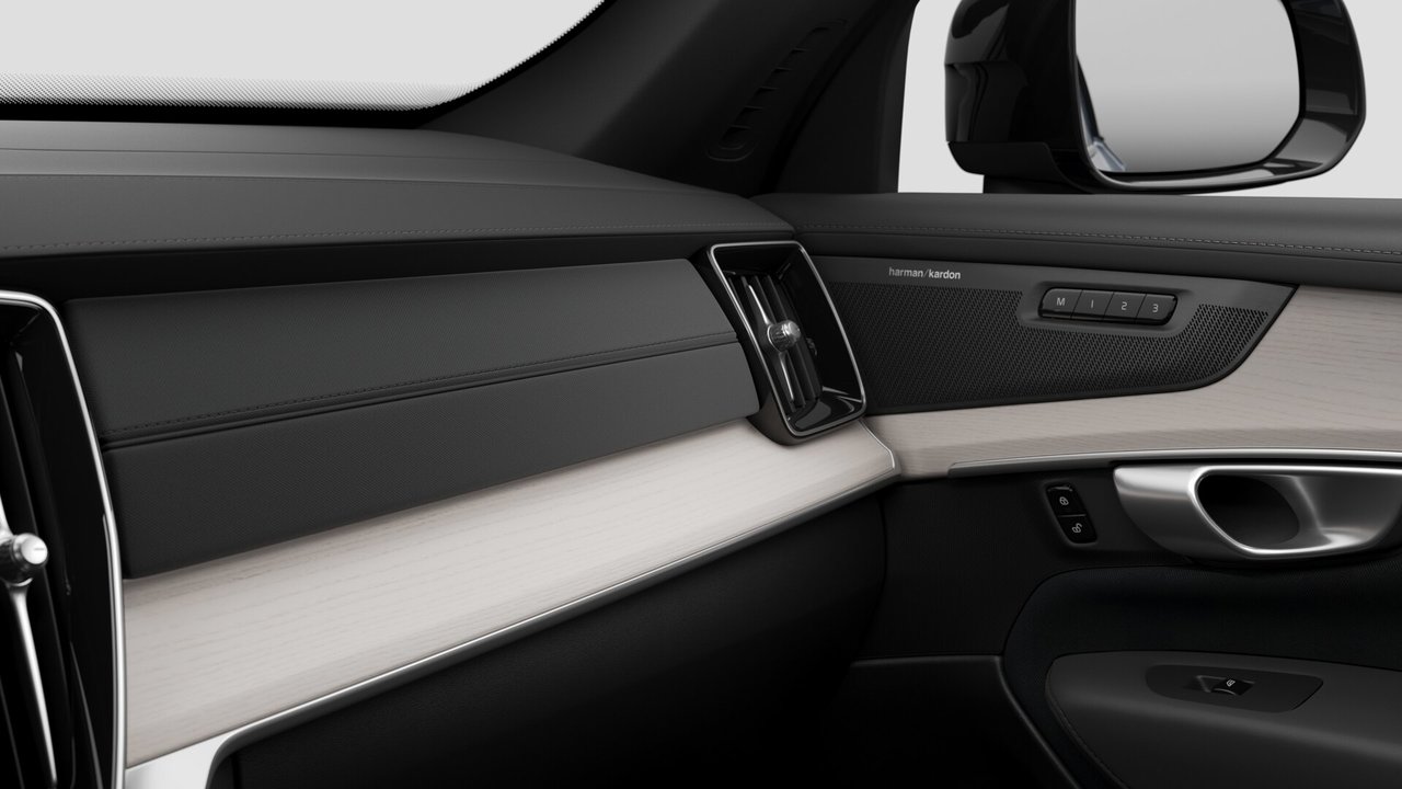 2026 Volvo XC90 Ultra 7-Seater (Dark Theme)-30