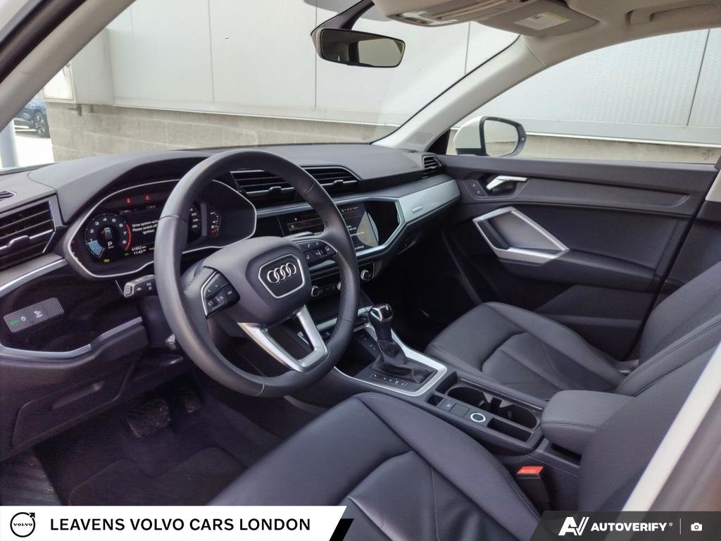 2025 Audi Q3 BASE-12