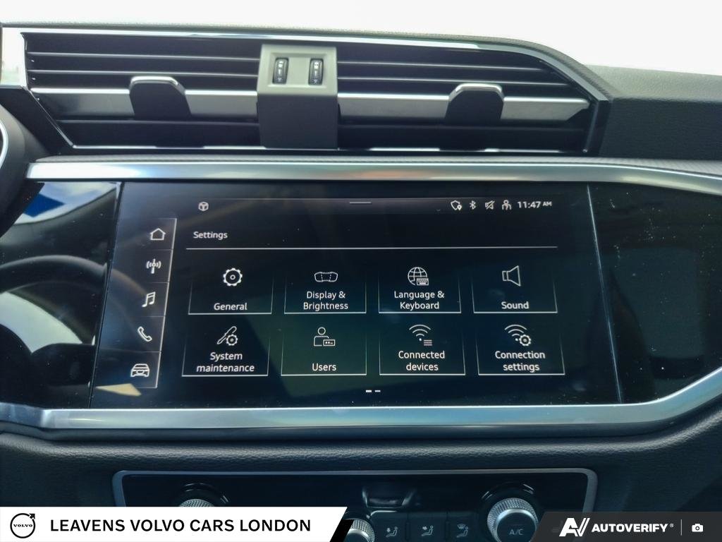 2025 Audi Q3 BASE-27