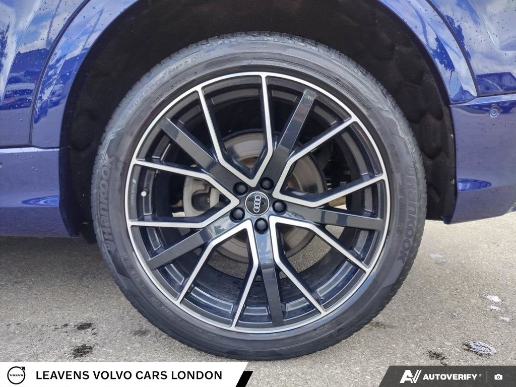 2020 Audi Q8 TECHNIK-5
