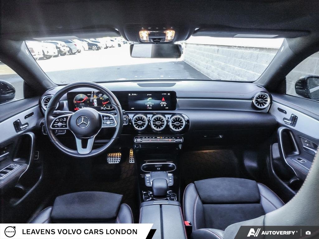 2022 Mercedes-Benz CLA 250-23