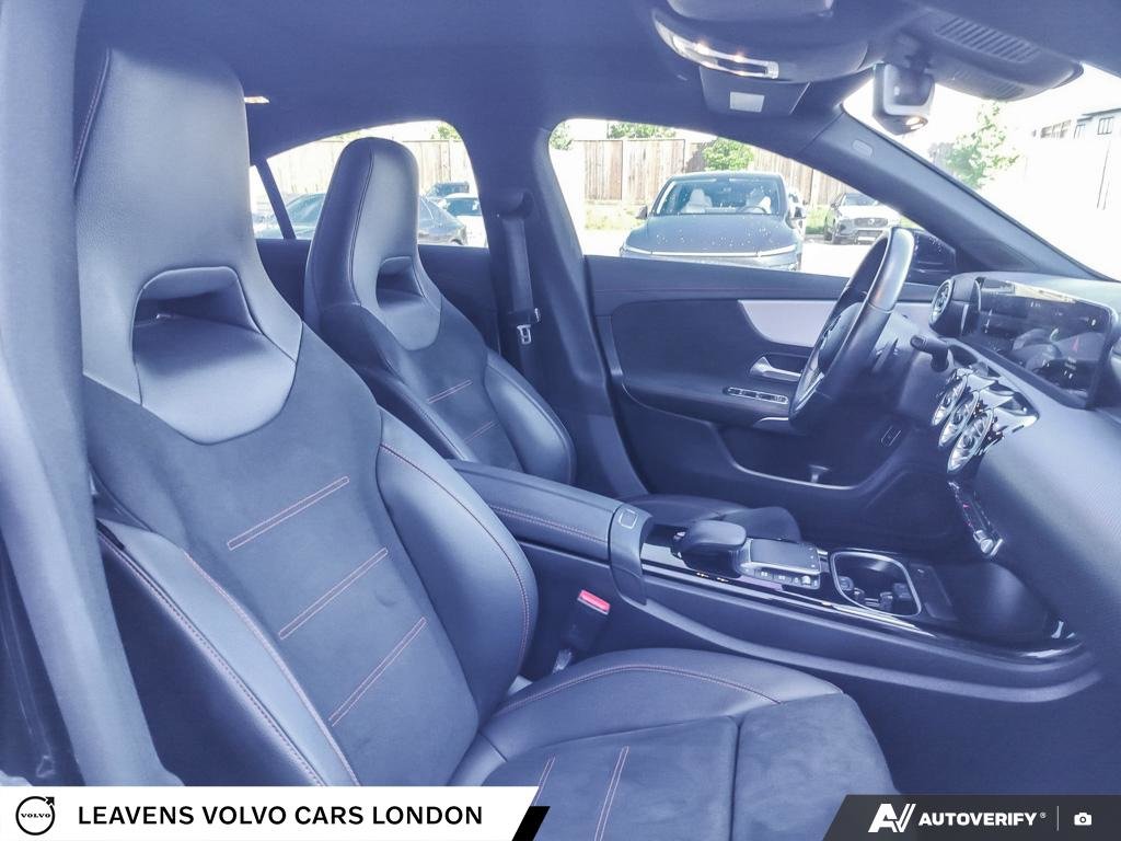 2022 Mercedes-Benz CLA 250-21