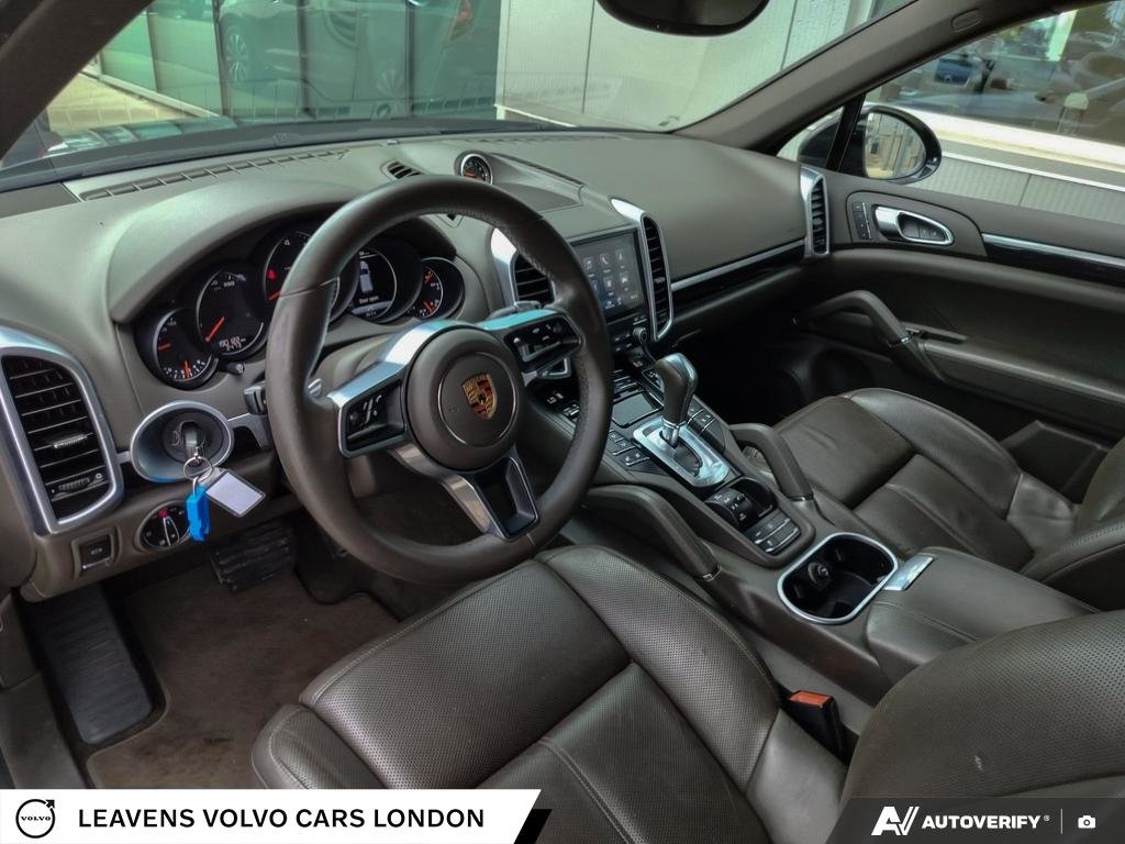 2017 Porsche CAYENNE PLATINUM EDITION-12