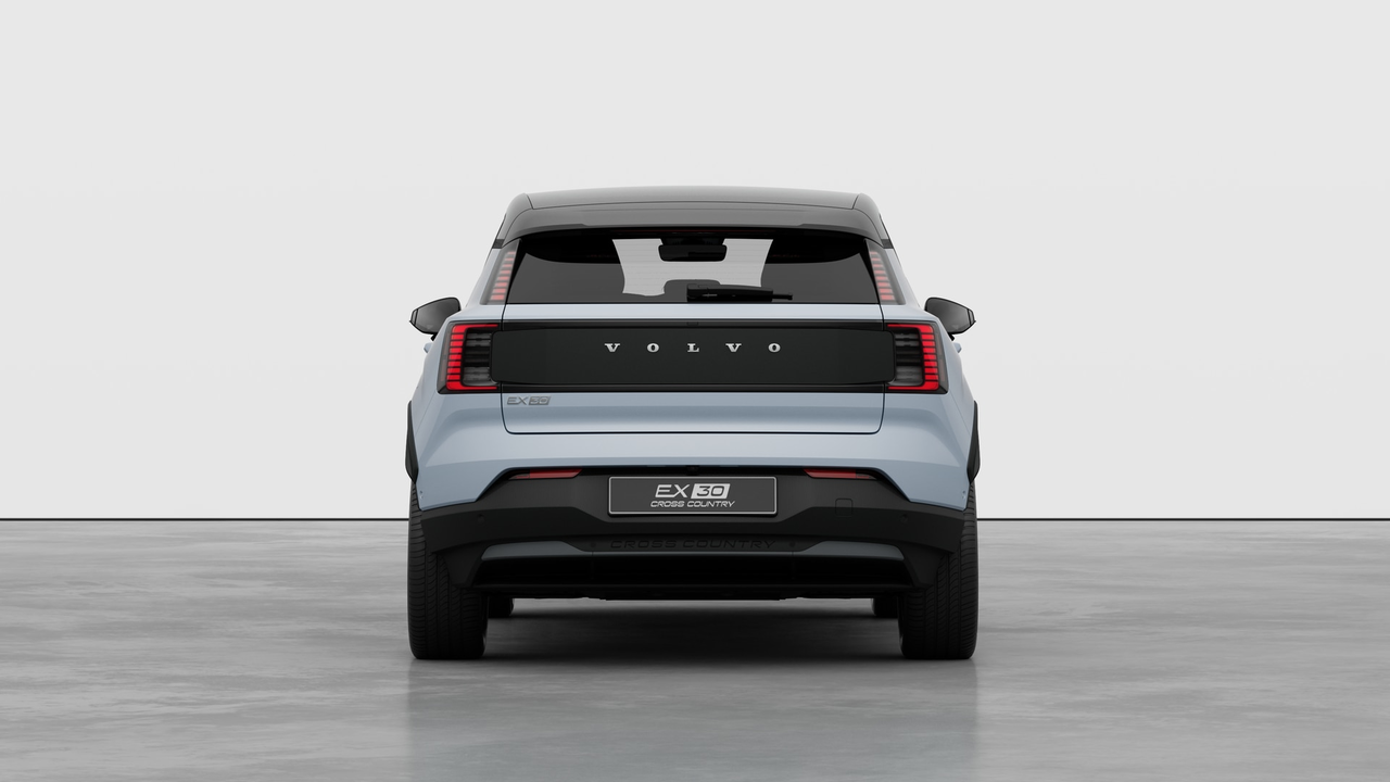 2026 Volvo EX30 ULTRA CROSS COUNTRY-5