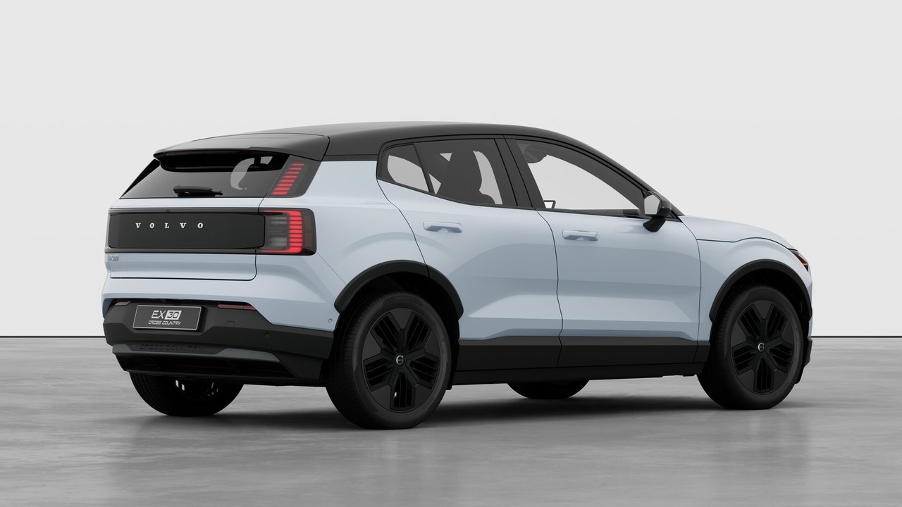 2026 Volvo EX30 ULTRA CROSS COUNTRY-3