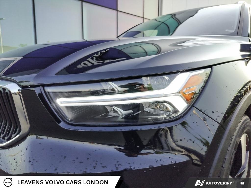 2020 Volvo XC40 MOMENTUM-7