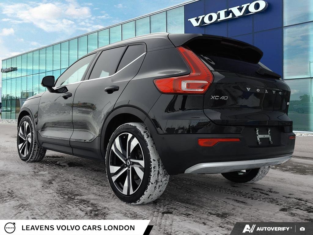 2024 Volvo XC40 ULTIMATE BRIGHT THEME-3