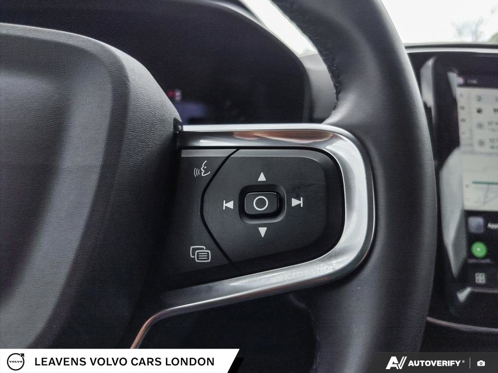 2024 Volvo XC40 ULTIMATE DARK THEME-15