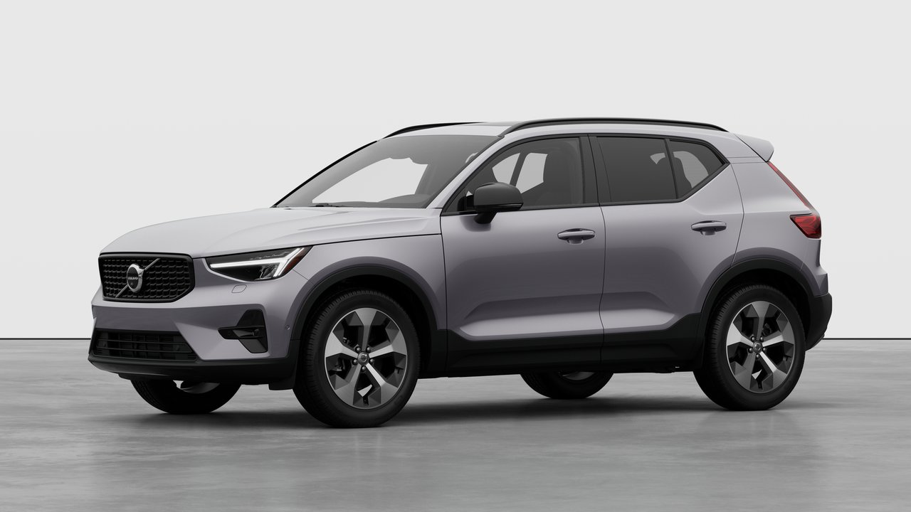 2026 Volvo XC40 PLUS DARK THEME-0