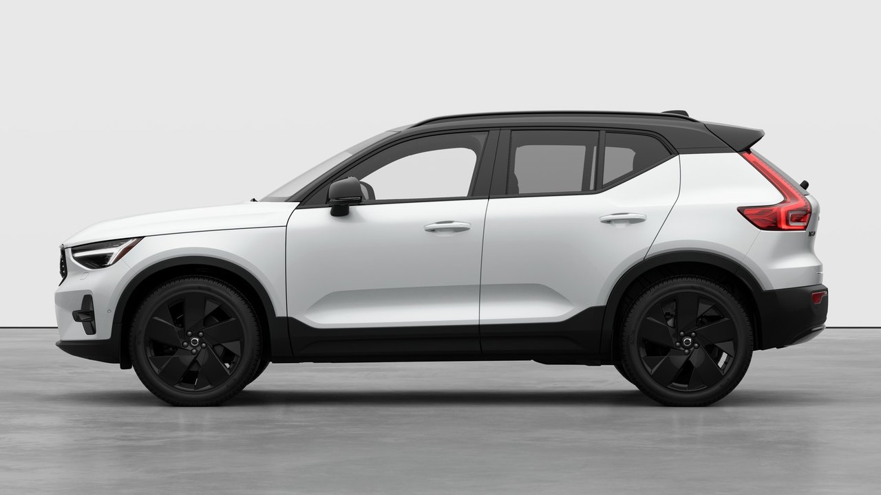 2026 Volvo XC40 ULTRA BLACK EDITION-7