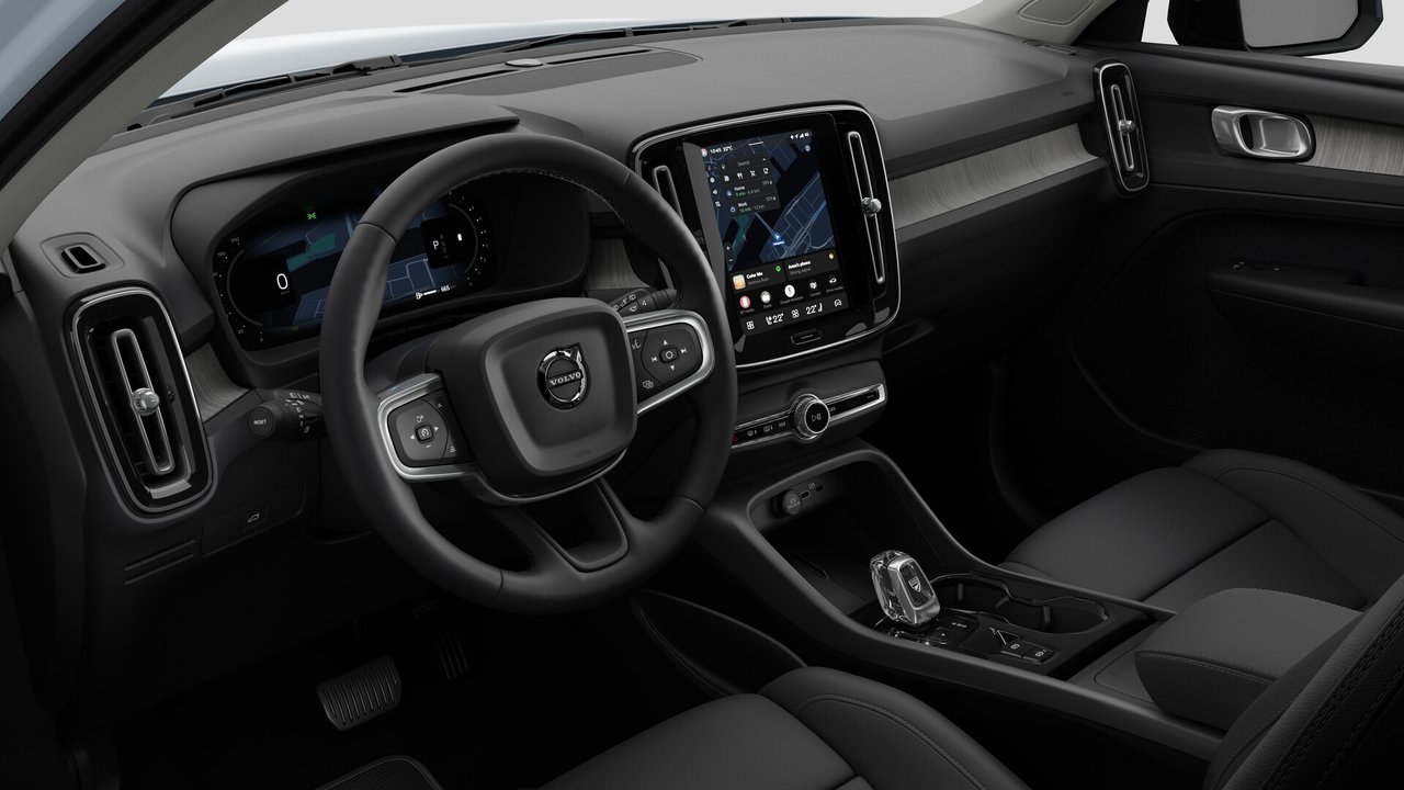 2026 Volvo XC40 PLUS DARK THEME-9