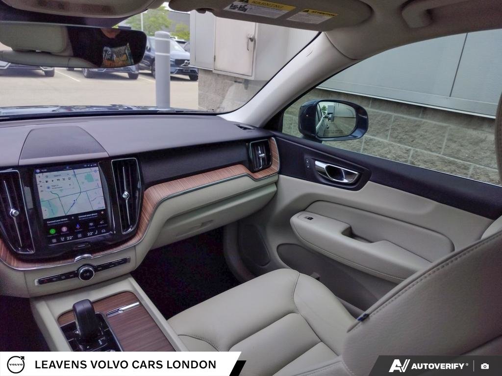 2022 Volvo XC60 RECHARGE INSCRIPTION EXPRESSION-24