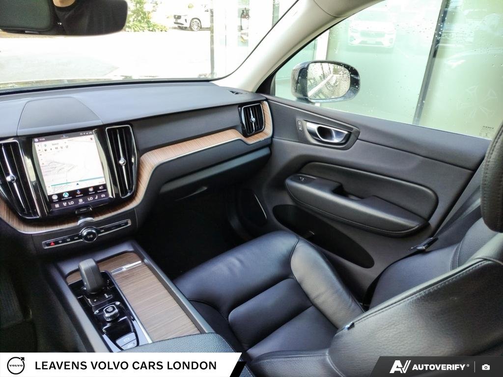 2022 Volvo XC60 RECHARGE INSCRIPTION EXPRESSION-24