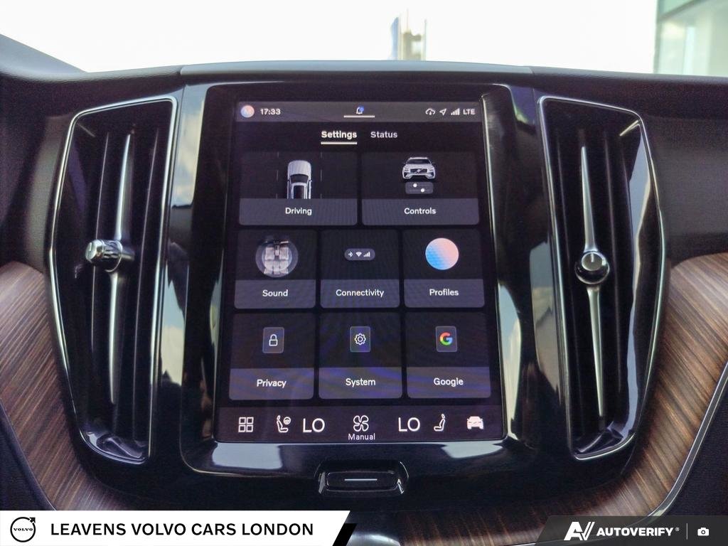 2022 Volvo XC60 RECHARGE INSCRIPTION EXPRESSION-27