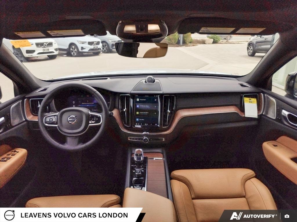 2024 Volvo XC60 RECHARGE ULTIMATE DARK THEME-23
