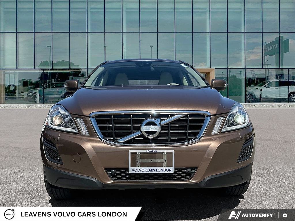 2012 Volvo XC60 T6 R-DESIGN-1