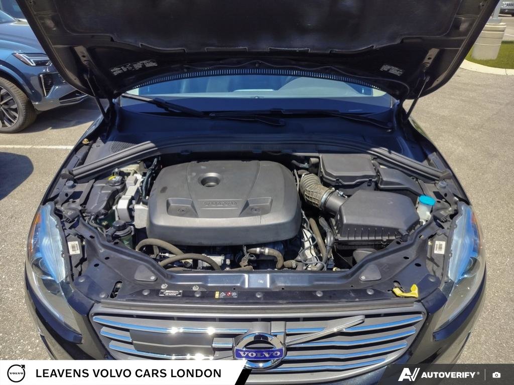 2017 Volvo XC60 T6 DRIVE-E PREMIER-9