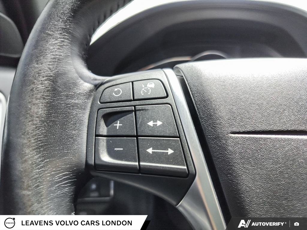 2017 Volvo XC60 T6 DRIVE-E PREMIER-29