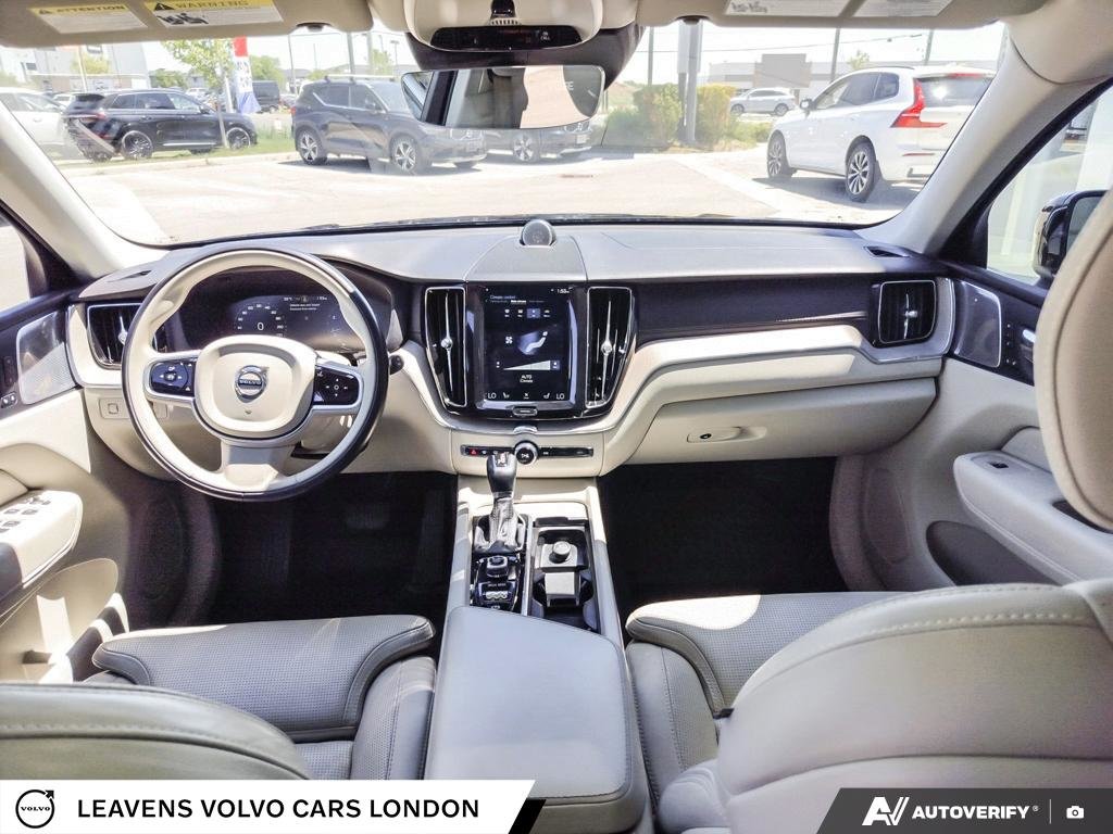 2018 Volvo XC60 INSCRIPTION-22