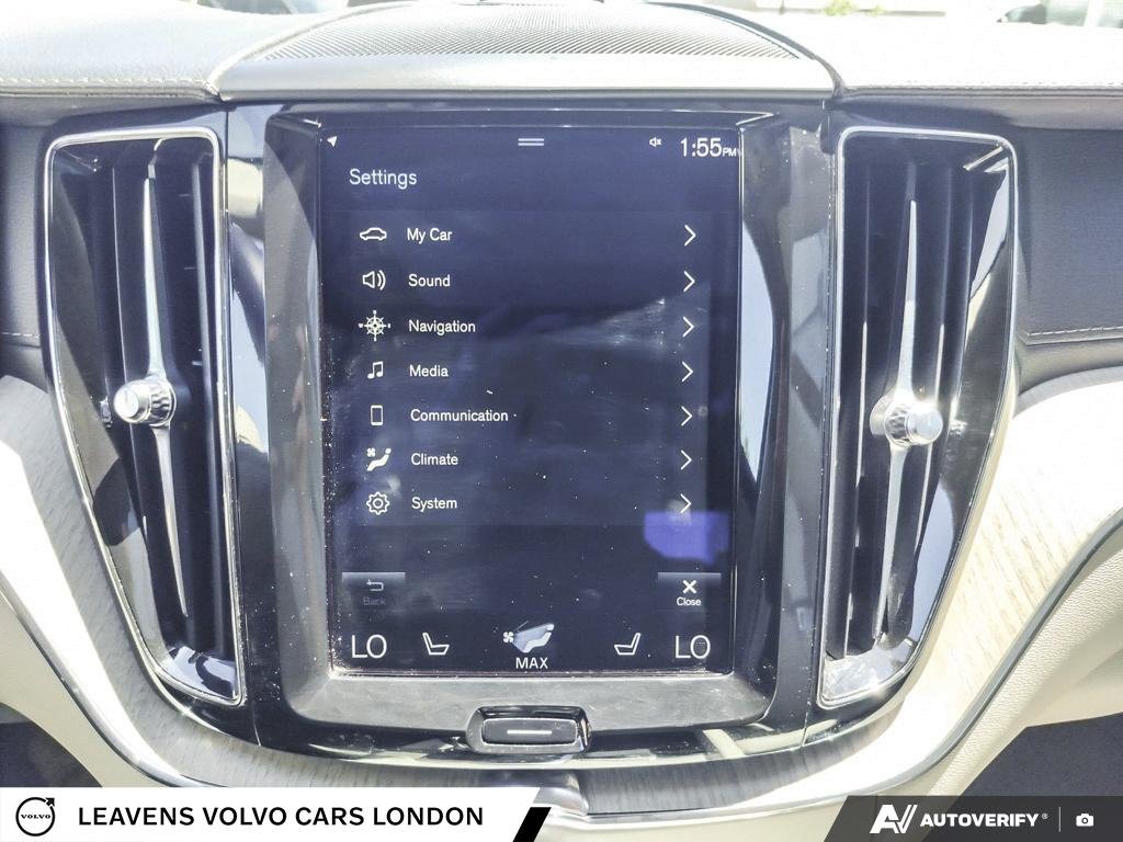 2018 Volvo XC60 INSCRIPTION-26