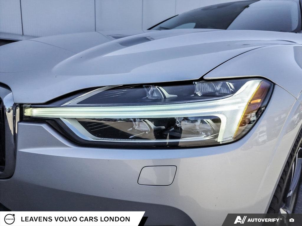 2019 Volvo XC60 MOMENTUM-7