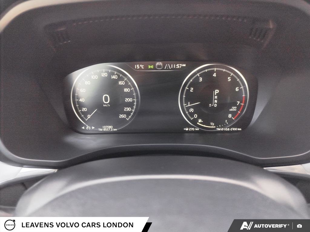 2019 Volvo XC60 MOMENTUM-14