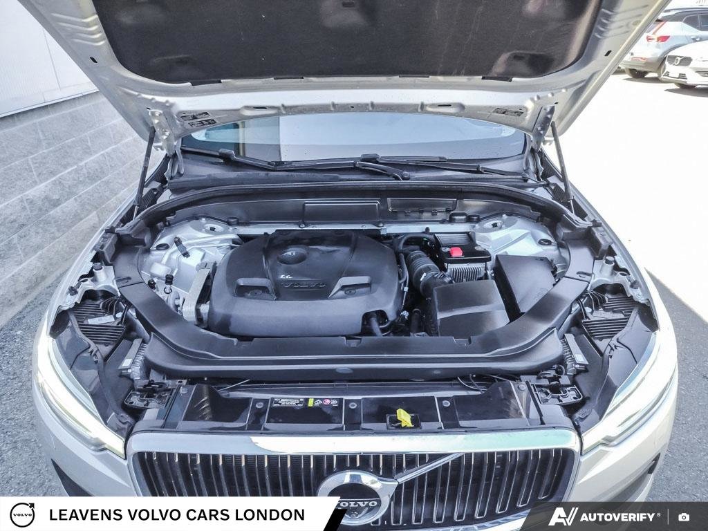 2019 Volvo XC60 MOMENTUM-9