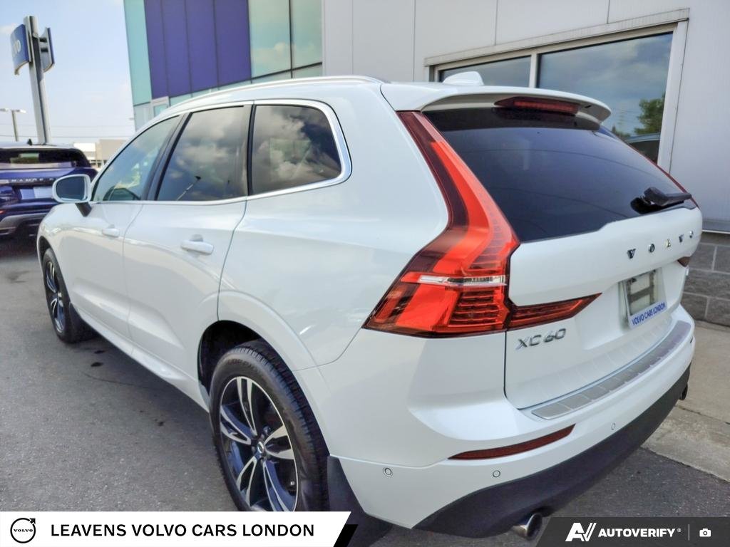 2019 Volvo XC60 MOMENTUM-10